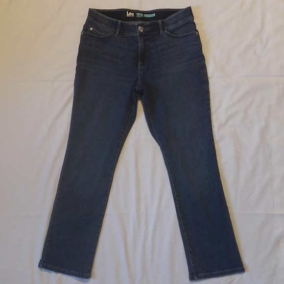 Lee Denim - Lee Modern Series Total Freedom Denim Mom Jeans 10